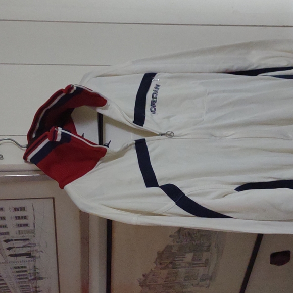 Men's lightly used condition Jordan jacket sz xl - Picture 2 of 7